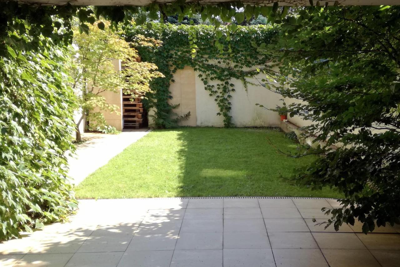 Apartment With Garden In City Center Cracovia Exterior foto